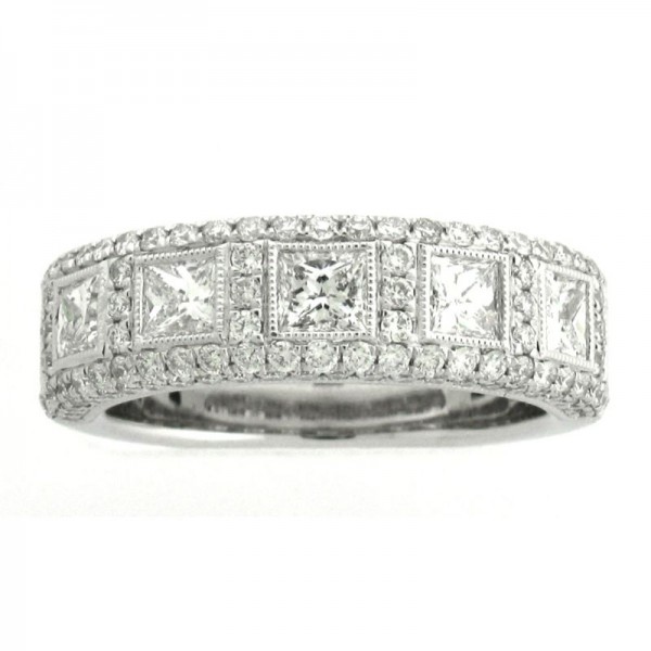 18KW Princess Cut and Round Diamond Wedding Band