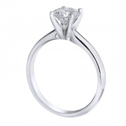 18KW Solitaire Ring