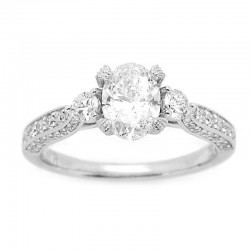 18KW Oval Diamond Engagement Ring