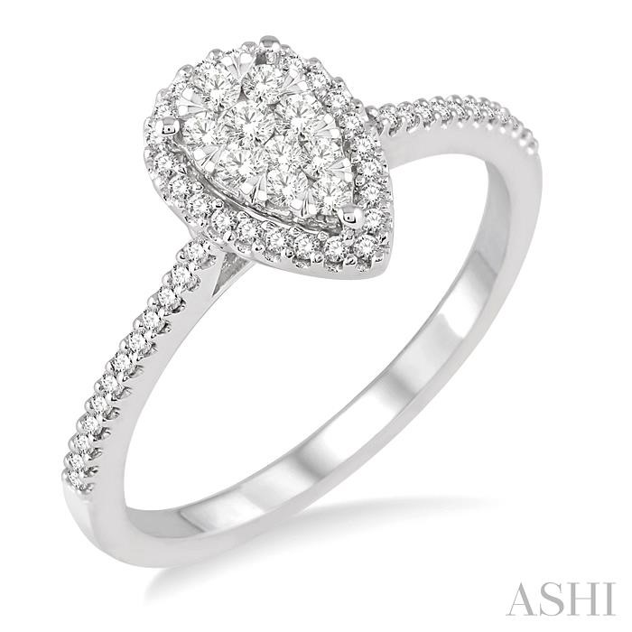 PEAR SHAPE LOVEBRIGHT ESSENTIAL DIAMOND ENGAGEMENT RING