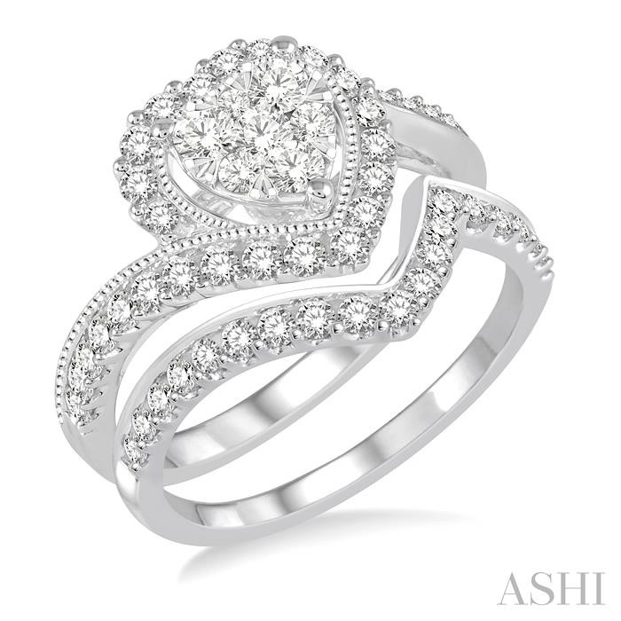 HEART SHAPE LOVEBRIGHT DIAMOND ENGAGEMENT RING