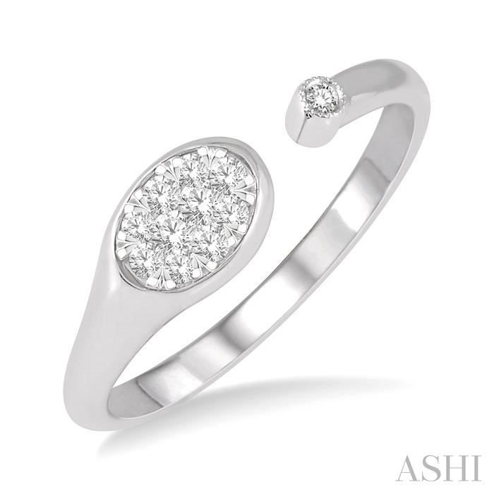 OVAL SHAPE LOVEBRIGHT DIAMOND FASHION OPEN SIGNET RING