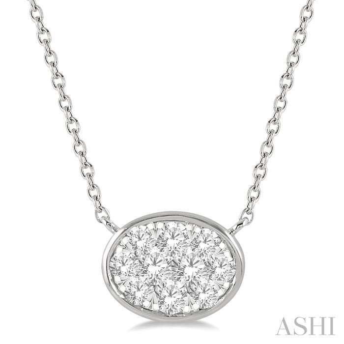 OVAL SHAPE LOVEBRIGHT ESSENTIAL DIAMOND NECKLACE
